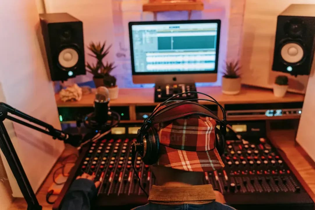 Qué esperar en tu primera visita a un estudio de grabación